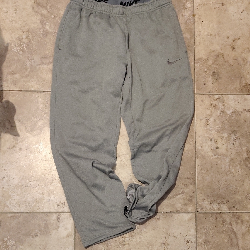 Nike Men's Light Gray Joggers Adjustable Foot Openings Logo Nike Waist